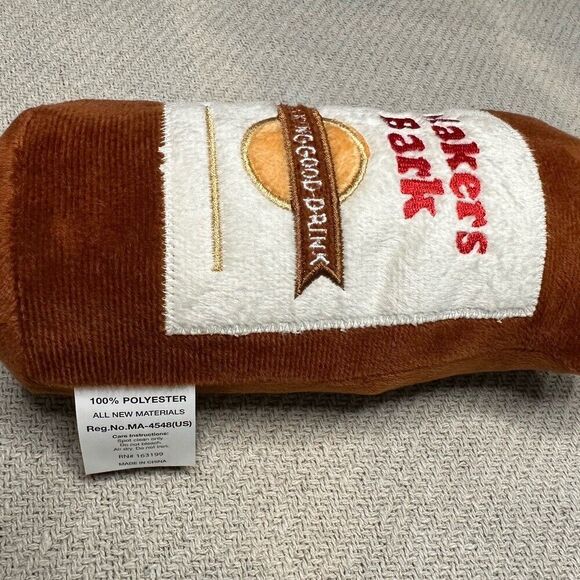 Makers Bark Whiskey Bottle Cruncher Plush Dog Toy NWT Puppy Funny Gift - Picture 4 of 5
